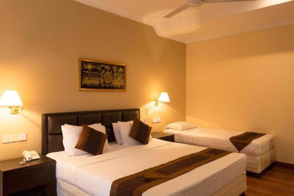 קנדי Devon Hotel מראה חיצוני תמונה